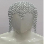 Armor Chainmail Coif alumiiniumist keskaegse kapuutsi taasesitlemine armor Larp Ren Faire'i kost&uuml;&uuml;mile K&auml;sitsi valmistatud tagumine kettpost Coif kapuuts h&otilde;bedane viimistlus