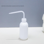 150 ml veepritspudel, ohutu loputuspudel kastmisvahendid plastist pigistatav pesupudel ripsmete pikendamise t&auml;toveeringu jaoks as the picture