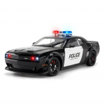 Uus 1:24 politseiauto Hellcat mudelm&auml;nguasi Kummist rehv Miniatuurne Heli ja valgus T&otilde;mba tagasi Valgusmuusika S&otilde;iduk Poiste kogumik Kaunistused T&auml;iskasvanute kingitus must