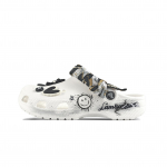 Crocs Classic Clog EVA Graffiti Naeratus Klounid Dekoratiivne Pandla K&auml;sitsi Maalitud Graffiti Vabaaja Mood Mitmek&uuml;lgsed Augud Kingad Unisex Valge 43-44 valge