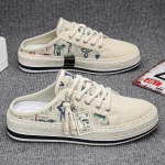 Slaidid L&otilde;uend Meeste Suss Libisemiskindlad Muulad Meeste Kinga Pool Suvem&uuml;&uuml;k Mascullino Disainer Luksus Odavad Kingad Originaal Kuum 43