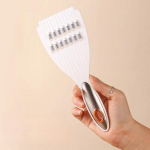 1 tk multifunktsionaalne metallist k&ouml;&ouml;givilja viilutaja &ndash; k&auml;sitsi toidunoateritaja, puuviljal&otilde;ikur, kartulipurustaja, koduseks kasutamiseks m&otilde;eldud k&ouml;&ouml;giriistad