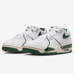 NIKE meeste korvpallijalatsid AIR MORE UPTEMPO madalad tossud 40 pruun