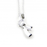 Altesse [H3185] &ndash; valge 'C&acirc;lin' h&otilde;bedane kaelakee valge