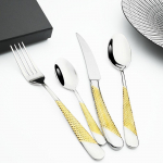 Kuldne h&otilde;ben&otilde;u s&ouml;&ouml;giriistade komplekt peegli poleerimine lauan&otilde;ud 18/10 roostevabast terasest s&ouml;&ouml;gin&otilde;ud lusikad nuga teelusikas Vintage kvaliteetsed kodun&otilde;ud 1set / 4pcs kuld