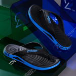 Moodsad v&auml;rvilised pl&auml;tud, pehme p&otilde;hjaga suvised rannasussid meestele ja naistele, sise- ja v&auml;lissussid 44-45 must/sinine