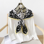 90CM Neli Aastaaega Ruudukujuline Suur Ruudukujuline Sall Luksuslik Dekoratiivne S&auml;rk Professionaalne Peapael Juuksepael P&auml;ikesekaitse Peapael 90*90cm