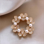 Suvine kokkupuutevastane pross: Moodne ja luksuslik kaelarihm naistele.