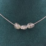 Pierres et Min&eacute;raux. Collier 3 perles Quartz Tourmaline rutile du Br&eacute;sil Chaine en acier Collier femmes, hommes. Taille personnalis