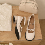 Punased retro valgus suu paksu kontsaga &uuml;hekordsed kingad naiste 2025 uus kevad ja s&uuml;gis seelikuga &uuml;mara ninaga prantsuse Mary Jane v&auml;ikesed nahkkingad 39 must