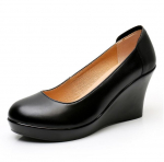 Ehtsast nahast naiste kingad vabaaja kiilkontsaga kingad &uuml;mara ninaga madala s&auml;&auml;rega mugavad naiste kingad naiste platvorm k&otilde;rge kontsaga kingad 33-43 38