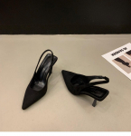 Moodsad Kvaliteetsed Naiste Kingad Slip-on 2025 Naiste Sandaalid Moodsad Slingbacks Kontorisse ja Karj&auml;&auml;riks Kuum M&uuml;&uuml;k Suurused Varbaotsaga Sandaalid 35 must