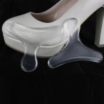 1paar naiste geelist kannavahet&uuml;kid, T-kujulised silikoonist siset&uuml;kid, kannakaitsed jalahooldusvahendid, n&auml;htamatu sisetald