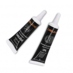 Kompaktsete rullide &otilde;lim&auml;&auml;relaagrite hooldus s&uuml;nteetilise &otilde;lirulli m&auml;&auml;rdeaine kalap&uuml;&uuml;k A