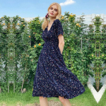 Elegantne tr&uuml;kitud vabaaja ranna-midikleidid naiste suvised V-kaelusega l&uuml;hikeste varrukatega Empire v&ouml;&ouml;kohaga A-joon kleit p&auml;ikesekleit Vestido hommikumantlid 9966 S tumesinine v&auml;rv