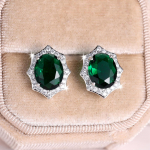 Moodsad rohelised ovaalse l&otilde;ikega kuubikujulised tsirkooniumoksiidist k&otilde;rvar&otilde;ngad naistele l&auml;ikivad pruudi pulmak&otilde;rvar&otilde;ngad, ehted, kingitused, aastap&auml;evapidu h&otilde;be/roheline