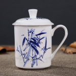 Jingdezhen luukeraamika suured tassid kaanega joogin&otilde;ud Portselanist kruus koosolekukingitus Kontoritass umbes 500 ml 22(about 500ML)