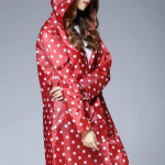 Moodsad meeste ja naiste vihmariided kapuutsiga, t&auml;pikujundusega 98 cm veekindel &otilde;ues jalgratturi matka vihmamantel Naiste vihma&uuml;likond