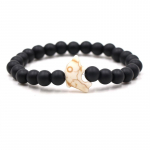 Looduslikust kivist k&auml;ev&otilde;ru Moe meessoost naissoost delfiinide venituspaar k&auml;ev&otilde;ru