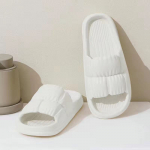 Paksu ja pehme tallaga naiste ja meeste suvised sandaalid, mis sobivad ideaalselt &otilde;ues kandmiseks, internetikuulsustele, koju, vannituppa, paaridele. 44-45 (suggested for size 43-44)