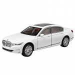 1/24 BMW 7. seeria 760 LI sulamist automudel, survevalu metallist m&auml;nguasjas&otilde;idukid, automudeli simulatsioonid, heli- ja valguskogumik, kingitused lastele valge