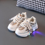 Zapatillase br&auml;ndi LED laste tossud s&uuml;gis uued hingavad poiste vabaajajalatsid T&uuml;drukute tennisejalatsid jooksujalatsid Lastejalatsid Zapatos Ni&ntilde;a 21-insole13.3cm khaki