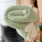 Luksuslik paksenenud lambavillast fliistekk - Pehme, soe korallveluurist viske tekk talveks, uinakuteks v&otilde;i diivanil kasutamiseks 200x230cm Double Blanket