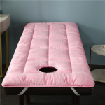 Paksenda ilusalongi madrats libisemiskindel massaažilaua kate n&auml;oavaga haiglaklassi veekindel kate professionaalseks SPA kasutuseks 60x180cm roosa