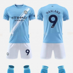 Man City 25/26 kodus&auml;rk #9 Haaland | Taevasinine triibuline komplekt | Kevin De Bruyne valik S