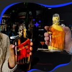 2 tk 8,5 untsi klaasist pudel &otilde;hukindla klappkorgiga | Mini viski, lik&ouml;&ouml;ri, vahtrasiirupi v&otilde;i vanilliekstrakti pudelid