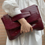 Fashi naiste &uuml;mbrik-sidurikott Kvaliteetsed Crossbody kotid naistele trendikas k&auml;ekott messenger-kott suur alligaatorist naiste rahakotid 37x2x25cm burgundiapunane