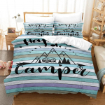 3 tk 'Happy Camper' mustriga tr&uuml;kitud voodipesukomplekt, sobib teismeliste ja t&auml;iskasvanute magamistuppa, telkimiseks, 1*tekikott+2*padjap&uuml;&uuml;r 135x200cm