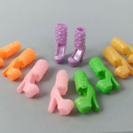 5 paari/partii Plastikust moekingad Barbie Doll'ile K&otilde;rge kontsaga sandaalsaapad Barbie Dollsi kingadele 1/6 BJD Nuku Aksessuaarid M&auml;nguasi mitmev&auml;rviline