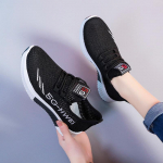 Suvised vaba aja hingavad lendavad kootud v&otilde;rgust jooksujalatsid 40 valge