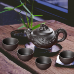 Kung Fu teekomplekt majapidamiskollektsioonide tseremooniatarvikud Kaasaskantavad teen&otilde;ud teekann ja tass must