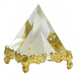 Vastu feng shui kristallklaasist p&uuml;ramiid positiivse energia, vastu korrigeerimise, vaimude, edu, &otilde;nne ja &otilde;itsengu jaoks