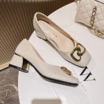 Suurused 35-43 Naiste Klassikalised Kingad Keskmise Kontsaga Ruudukujulise Ninaga Kingad Kontori Daami Nahast Kingad Suur Kuldne Metallkett Pehmed Tallad Libistatavad Kingad 36