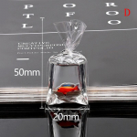 1 tk vaigust kuldkala v&otilde;lusid v&auml;ikesed kalad veekotis ripats v&otilde;tmehoidja jaoks