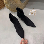 Moodsad naiste seemisnahast terava ninaga pahkluusaapad Elegantne keskmise kontsaga stiletod Kingad Naine 2025 Trend Talvine Uus Gooti Chelsea saapad Mujer Botas 35 must