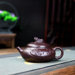 230 ml Iidsed Yixing Purpursed savist teekannud K&auml;sitsi valmistatud Ichthyosaurus pot Toormaagi Purpur Muda veekeetja Zisha Teaset Cafes Collection Kingitus