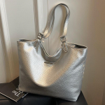 Naiste kandekott uus suure mahutavusega kott kevad ja suvi lihtne ja mitmek&uuml;lgne &otilde;lakott &uuml;li&otilde;pilase klassikott must