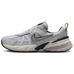 Nike V2K Run Pure Platinum Chrome Naiste tossud FN6703-002 35.5