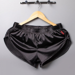 Meeste seksikad satiinist pidžaamad, siidist magamisriided, kohvrid, bokserid, p&uuml;ksikud, &uuml;hev&auml;rvilised L