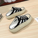 Poolsussid valged kingad naiste suvine uus varbakast v&auml;litingimustes platvorm sussid Slip-on sandaalid pumbad 35 must