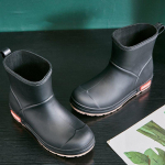 Vihmasaapad Naiste v&auml;limine riietus Mood keskmise toruga veekingad Naistele veekindlad vihmasaapad Suvised hingavad k&ouml;&ouml;gijalatsid Vihmakummist jalan&otilde;ud 36 must