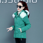 Naiste talvine parkamantel suures suuruses puuvillane polsterdatud mantel naistele &otilde;huke pikk ja paks soe kapuutsiga mantel kunstkarusnahast kraega M roheline