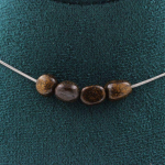 Pierres et Min&eacute;raux. Collier 4 perles Bronzite du Br&eacute;sil. Chaine en acier inoxydable Collier femmes, hommes. Taille personnalisable.