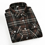 Ruuduline meeste s&auml;rk l&otilde;dva istuvusega ja &uuml;lem&otilde;&otilde;duline vabaaja lilleline s&auml;rk XL