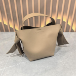 Rootsi Niche AS Musubi Ehtne Nahast &Otilde;la-Crossbody Kott - Suure Mahutavusega Moodne T&otilde;stekott Small