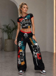 Euroopa ja Ameerika Y1K aastatuhande Spice Girls kahest osast koosnev grafititr&uuml;kiga pluus k&otilde;rge v&ouml;&ouml;kohaga n&ouml;&ouml;riga laia s&auml;&auml;rega p&uuml;ksid 18h t&uuml;kk XXL black